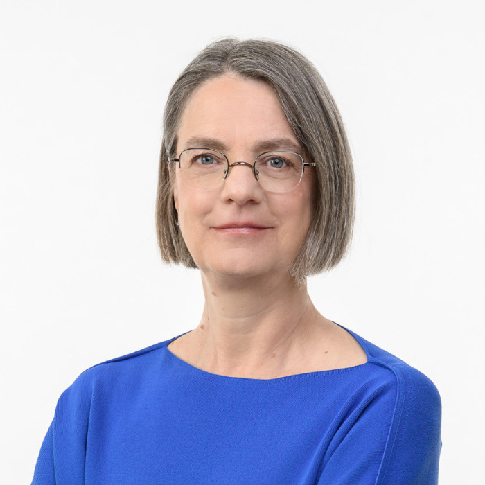 Auf dem Bild ist der Ansprechpartner des Übergangshauses zu sehen.